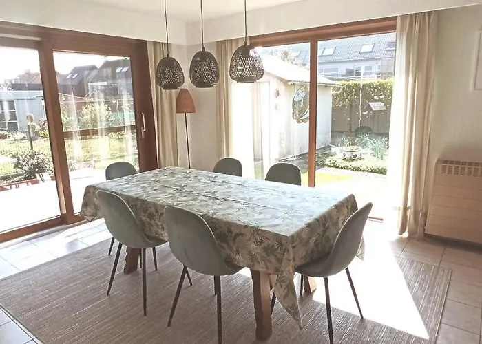 Holiday home Mozaikhuis De Haan